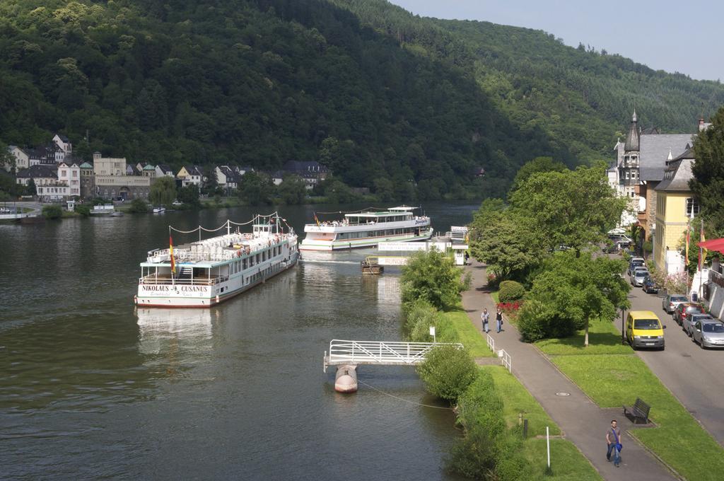 Hotel Vier Loewen Traben-Trarbach Exterior photo